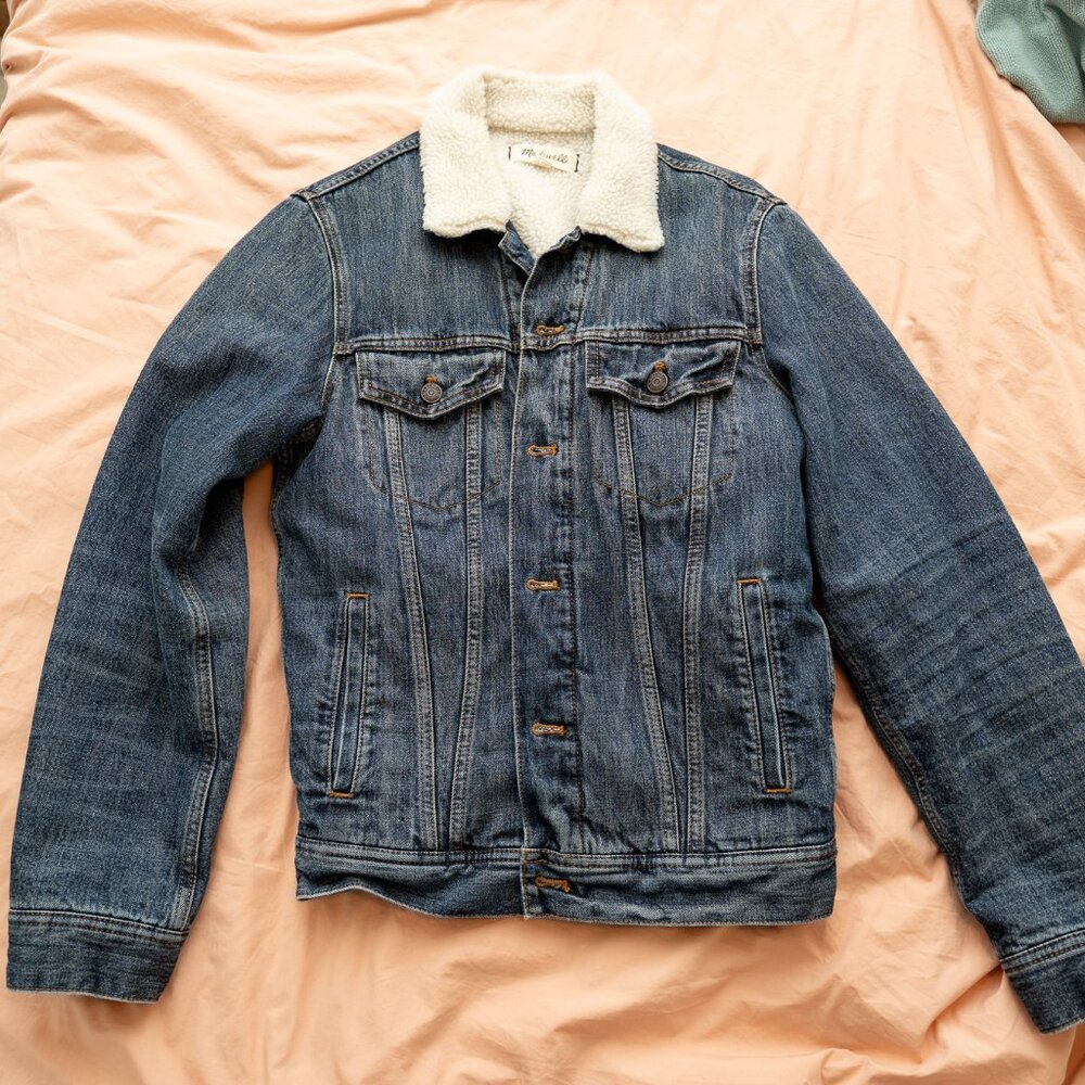 Madewell Sherpa Classic Jean Jacket in Edmonson Wash